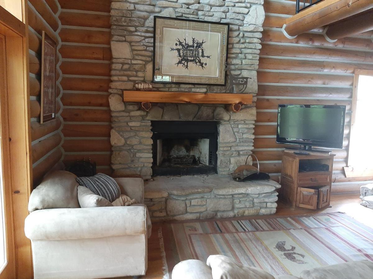 Cherokee Mountain Log Cabins Eureka Springs Eksteriør bilde